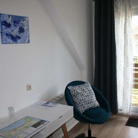 Hotel-Pension Lindenhof Tarnewitz ภายนอก รูปภาพ